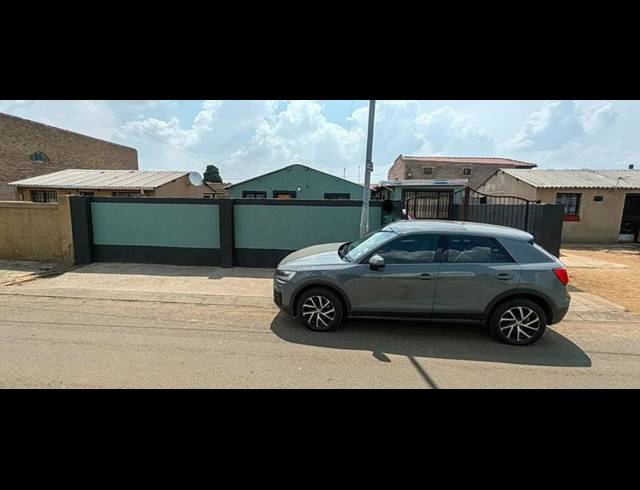 2 BEDROOM HOUSE FOR SALE IN MAPETLA